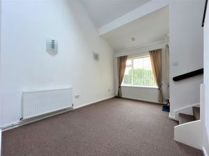 Lounge- click for photo gallery